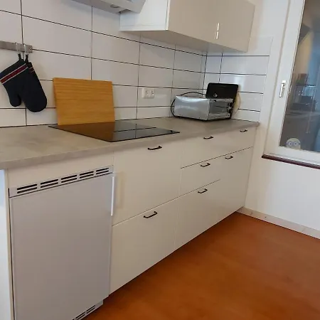 Apartman Die Tuer Ins Gruene